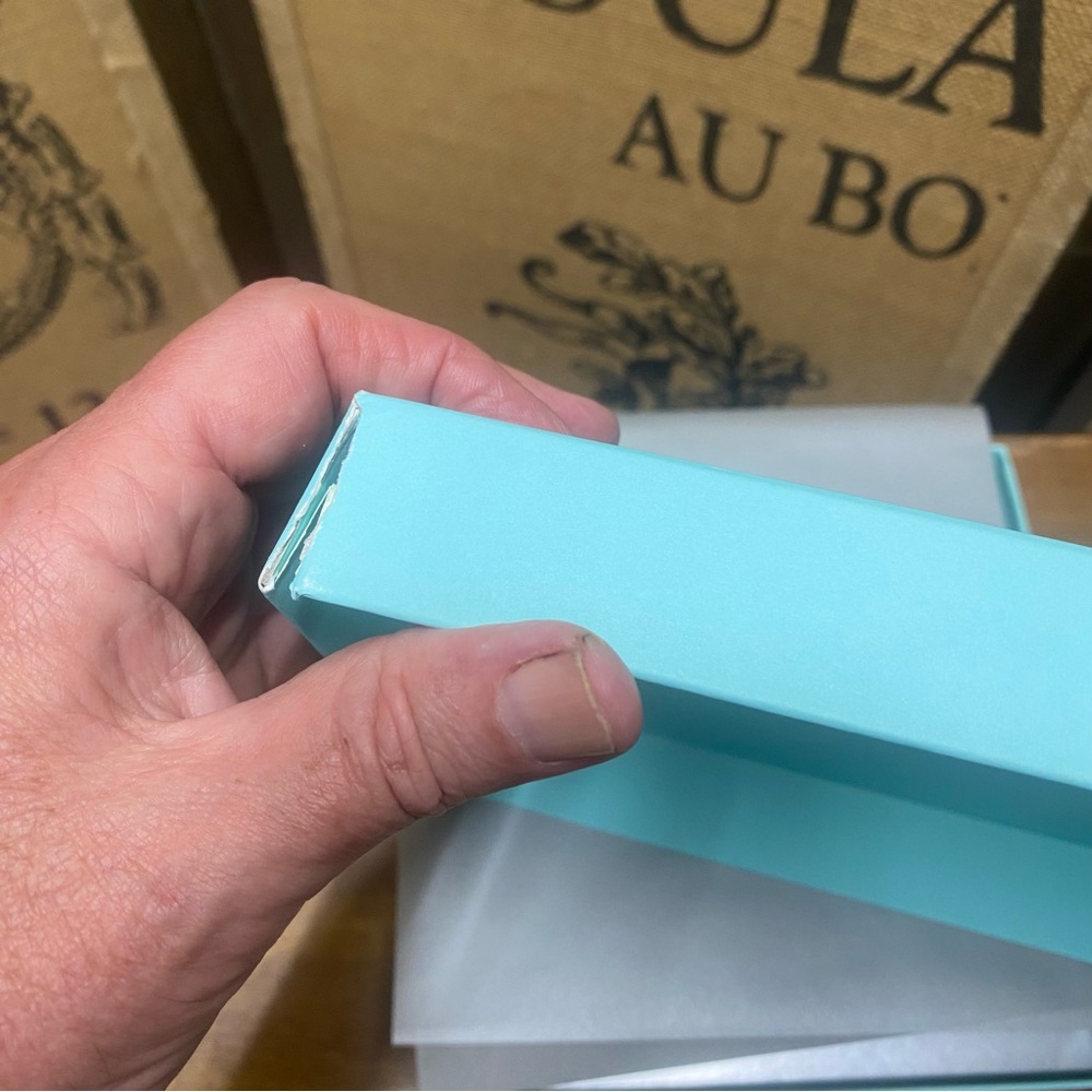Tiffany Votive Candle Set In Box - Picture 5 of 7